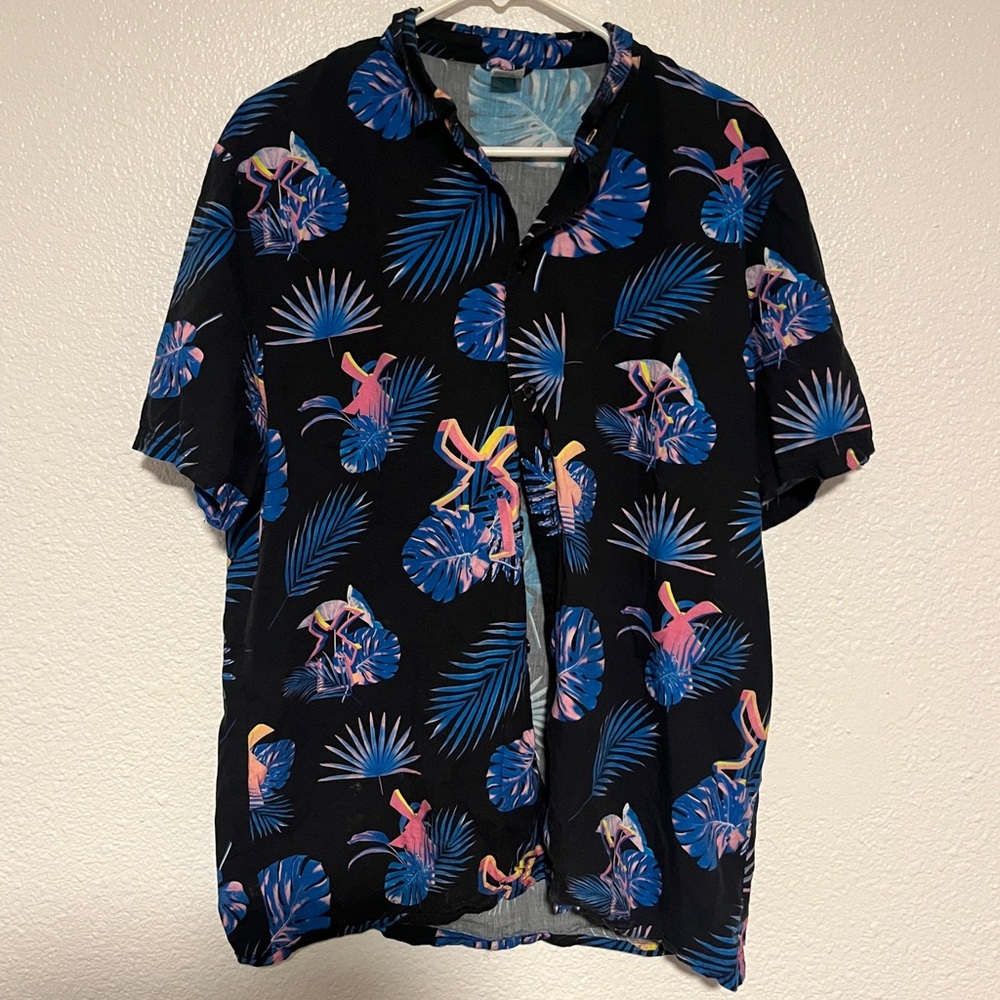 DUTCH BROS HAWAIIAN BUTTON UP